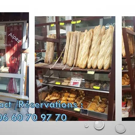 فندق مبيت وإفطار Les Blanches Provencales 3*