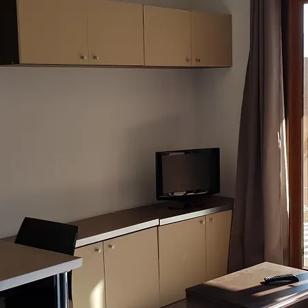 Les Blanches Provencales Bed & Breakfast Selonnet