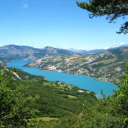 Les Blanches Provencales 3* Selonnet